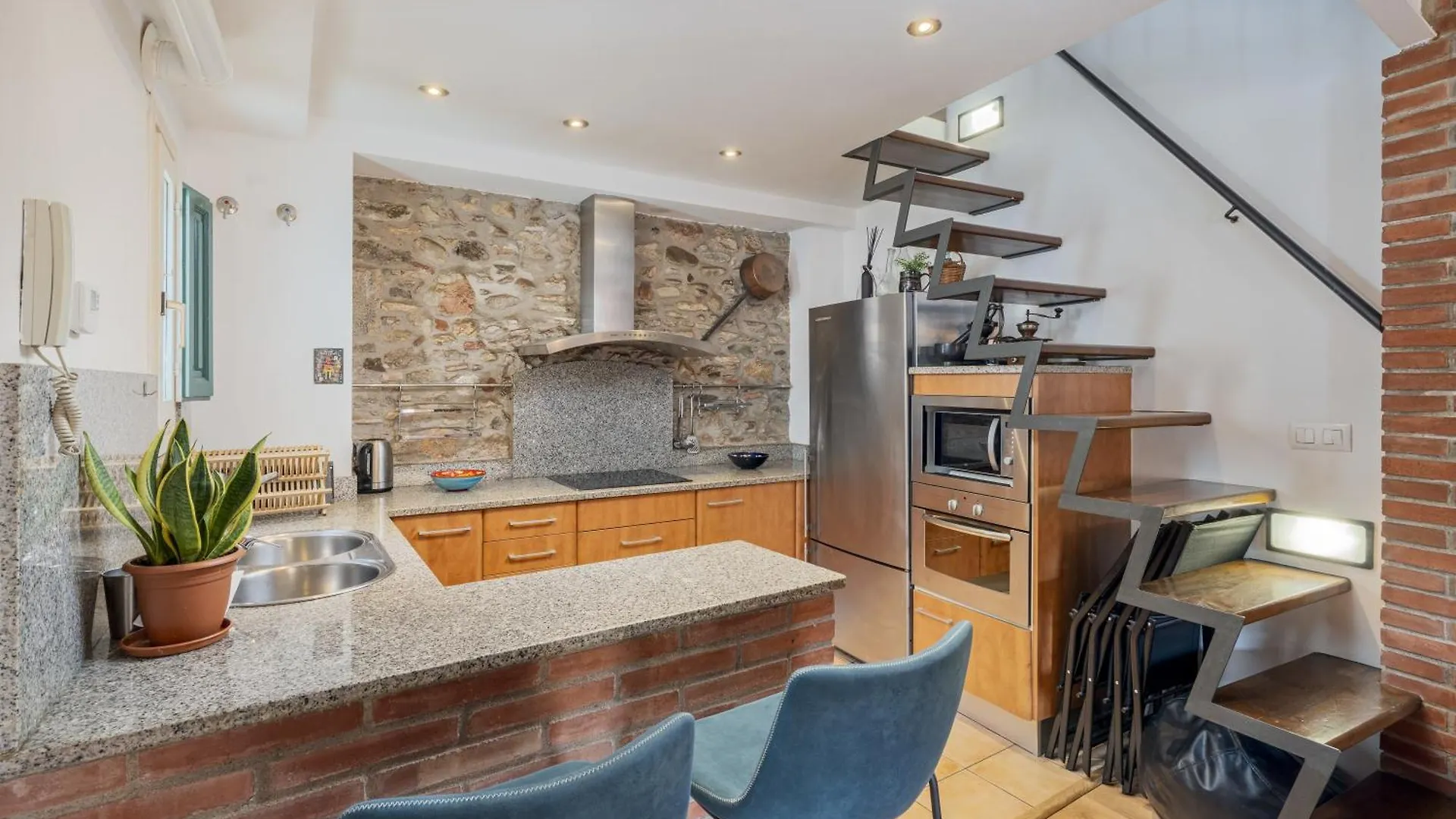 Apartamento Duplex En El Barri Vell Gerona 0*,  Spanien